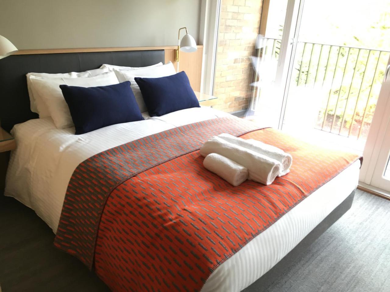 West Court- Jesus College Hotel Cambridge Buitenkant foto